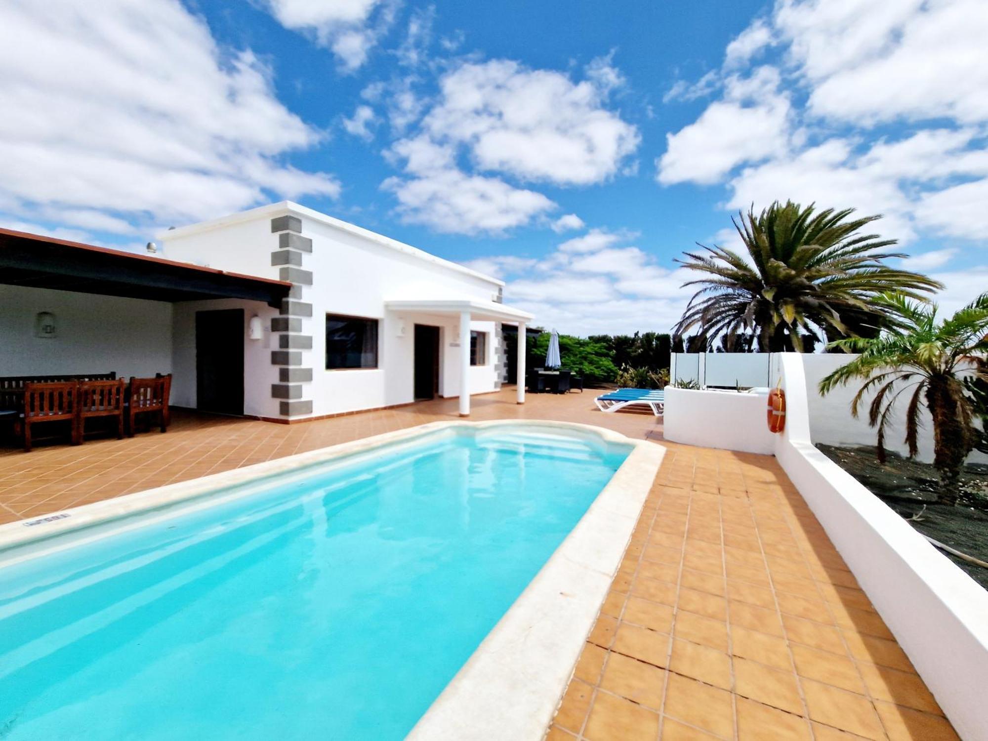 Villa Marta Con Piscina Privada Climatizada Playa Blanca  Buitenkant foto